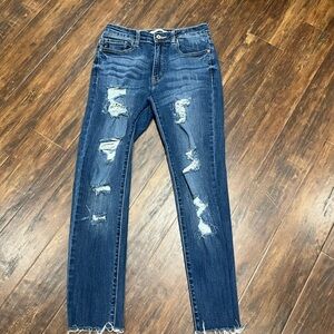 KanCan Distressed Jeans 9/28